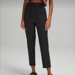 ⭐️BRAND NEW⭐️ Lululemon Stretch High-Rise 7/8 Pant